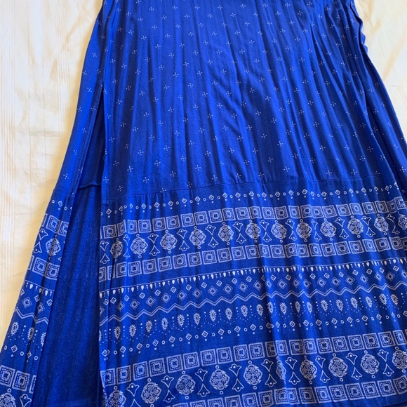 Maxi Dress - Picture 3 of 3